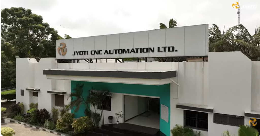 Le directeur général d’un constructeur français devant la justice pour exportation de matériels vers la Russie malgré les sanctions