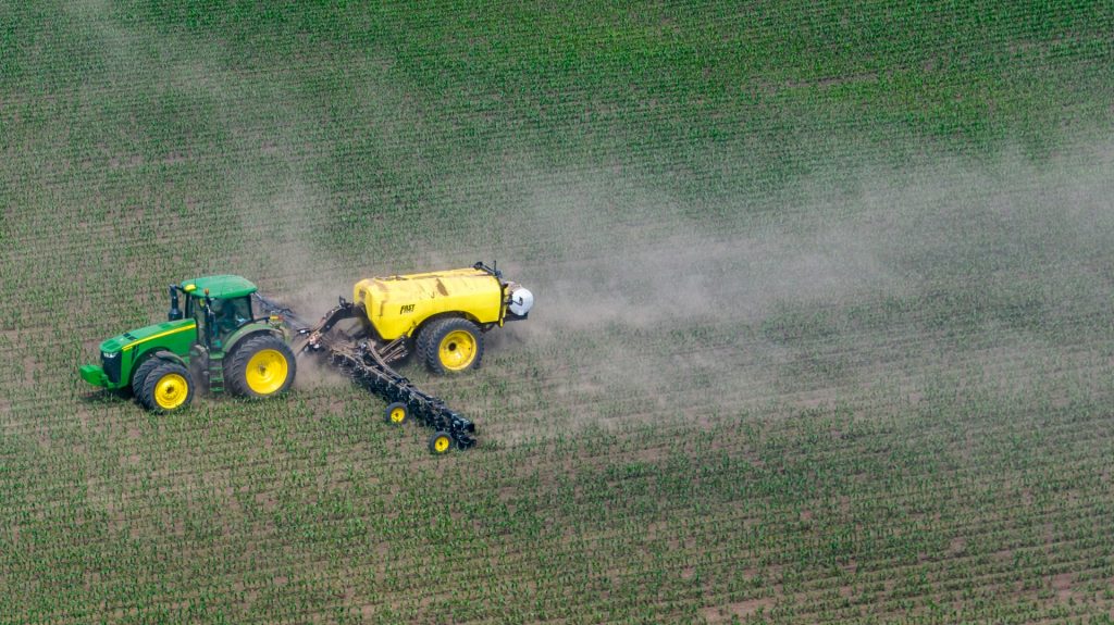 Accablée par les procès et les critiques, Bayer continue d’engranger les profits