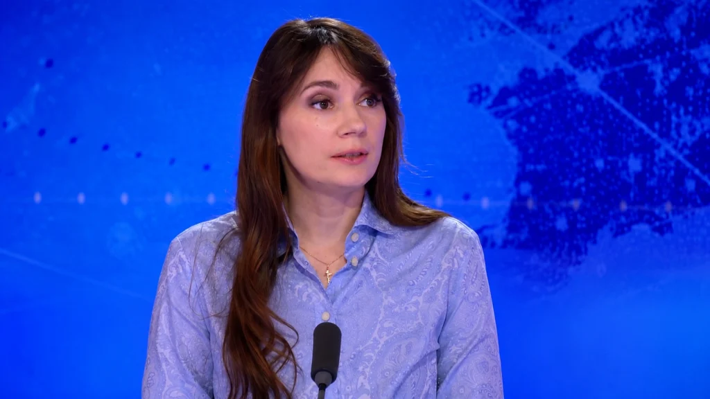 La Macronie veut expulser Xenia Fedorova au nom de l’ordre public et de la bonne information officielle