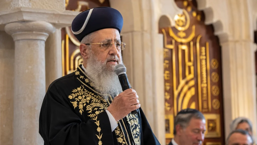 le grand rabbin séfarade d’Israël nie l’existence du peuple palestinien et appelle à la colonisation de Gaza